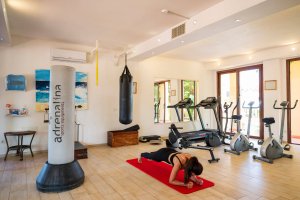 Galleria - Area fitness palestra dell'hotel Domus de Janas